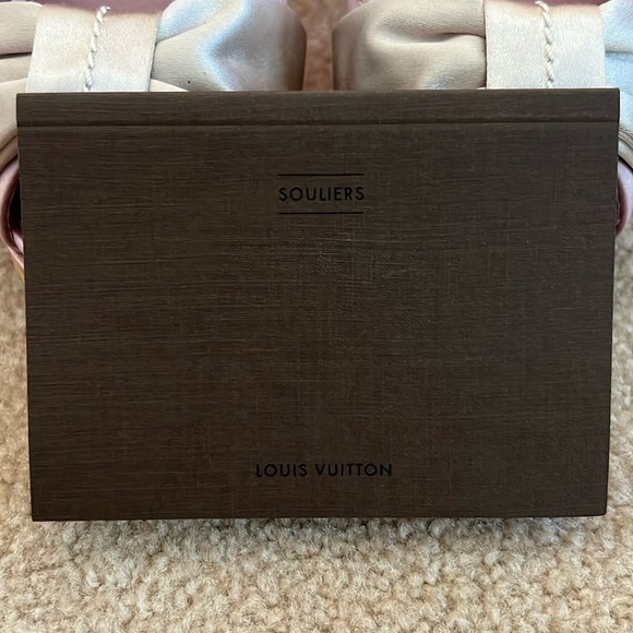 Louis Vuitton High Heels - Picture 12 of 16